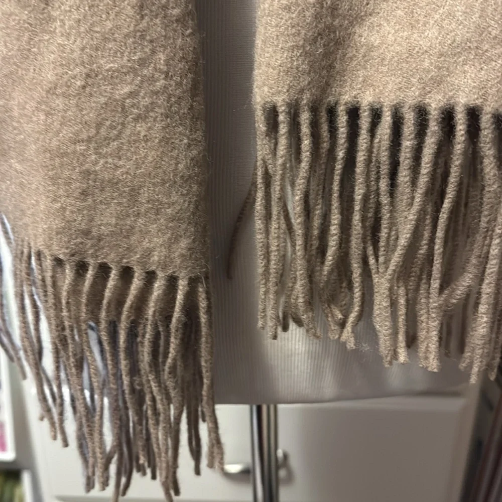 Embroidered 3D Floral Tan Wool Scarf, new